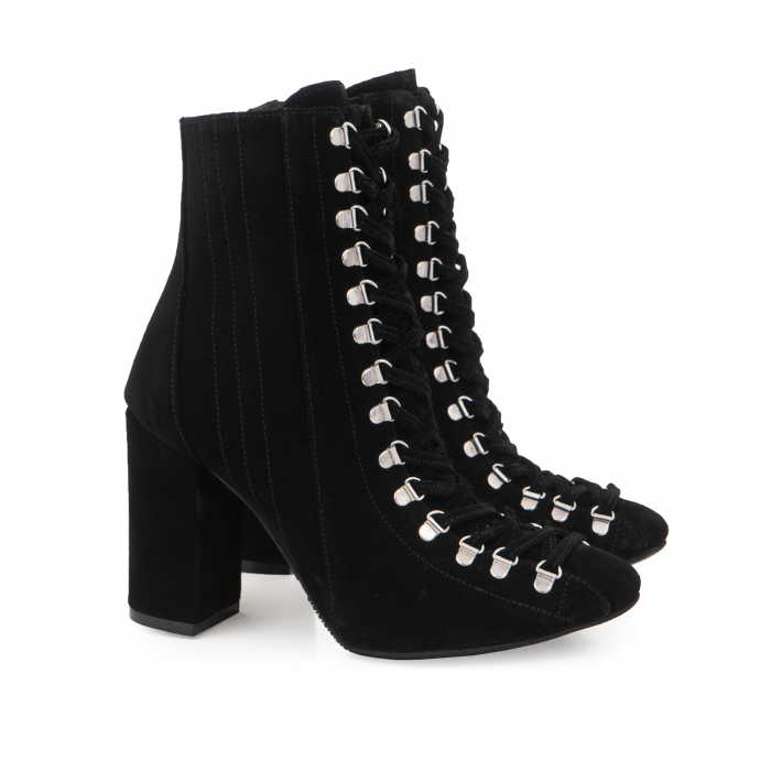 Botine  cu siret si capse metalice, din piele naturala intoarsa neagra [2]