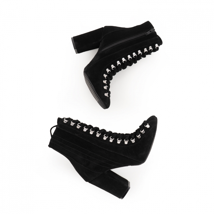 Botine  cu siret si capse metalice, din piele naturala intoarsa neagra [4]