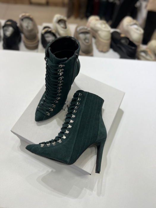 Botine Stiletto cu siret si capse metalice, din piele naturala intoarsa, verde [1]