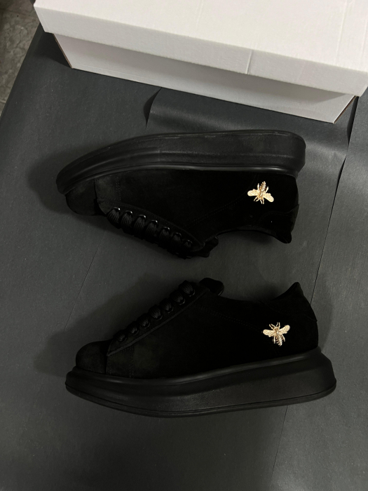 C127 sneakers All Black&gold Bee [2]