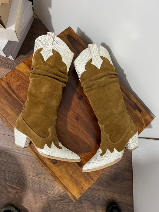 Ciocate inalte din piele intoarsa maron deschisa si piele sarpe [2]