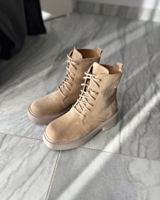Emilie Camel Suede [3]