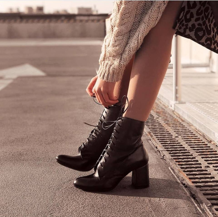 Ghete cu siret, din piele naturala  neagra [4]