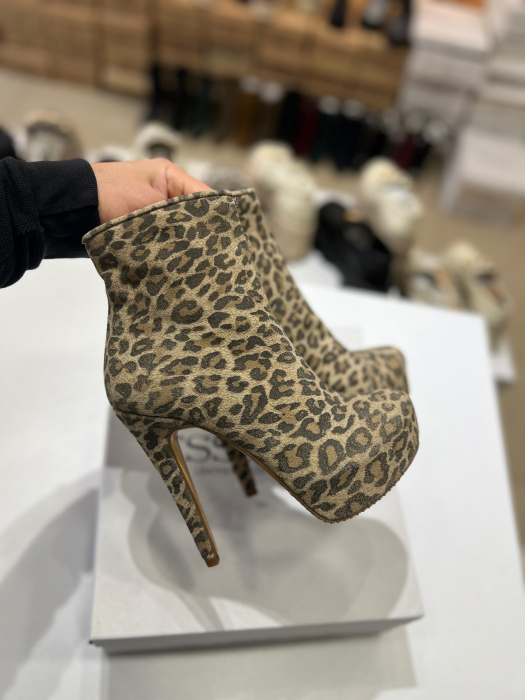 Ghete din piele naturala, animal print tip leopard,cu toc stiletto si platou interior [3]