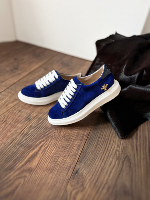 C127 sneakers Royal blue velvet bee edititon [2]