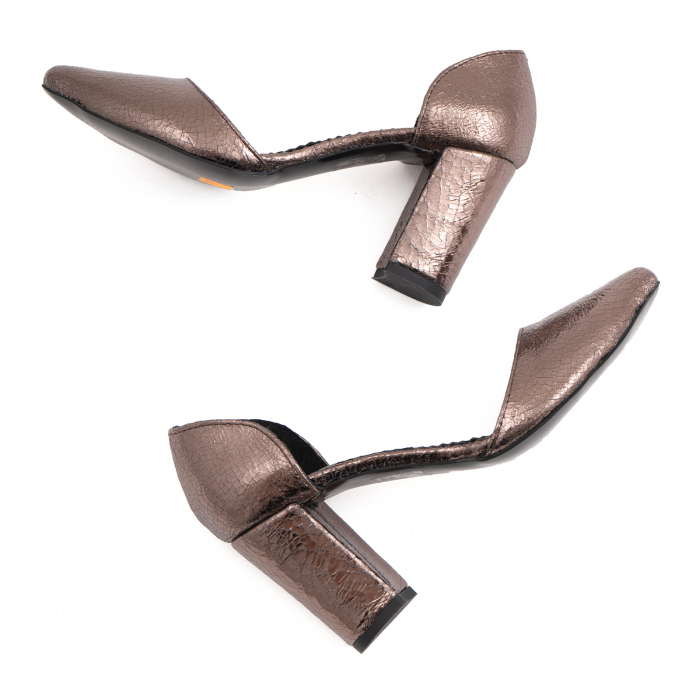 Pantofi stiletto decupati (interior/exterior),realizati din piele laminata bronz crapat [3]