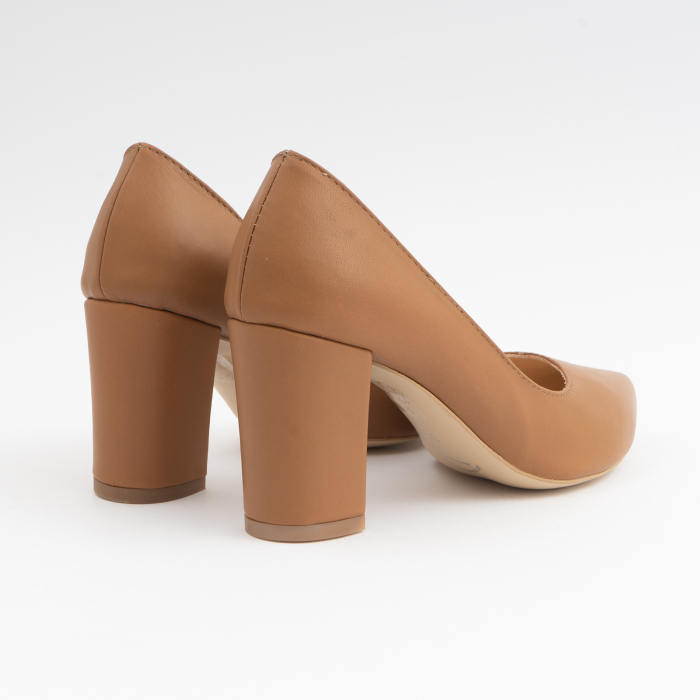 Pantofi stiletto din piele naturala maron camel, cu decupaj interior. [4]