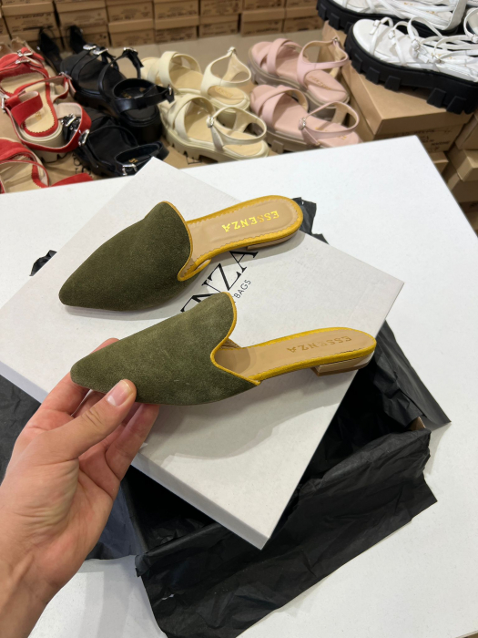 Saboti din piele intoarsa verde si paspol galben [1]