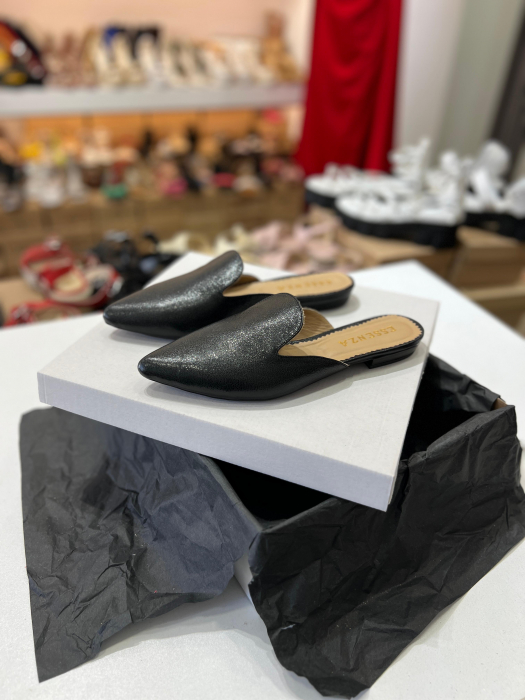 Saboti din piele neagra glitter [2]