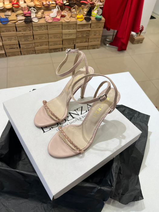 Sandale cu bareta ingusta Chiara Baby Pink, din piele naturala roz deschis. [3]