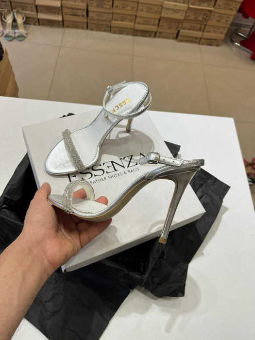 Sandale cu bareta ingusta Chiara  din piele naturala argintie [1]