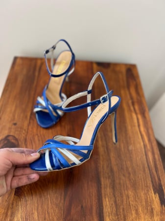 REDUCERI - Sandale stiletto cu barete subtiri din piele albastra