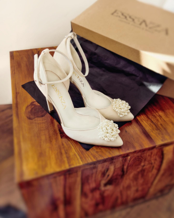 Crystal Collection - Pantofi din piele naturala ivory, cu perle, toc stiletto 10cm