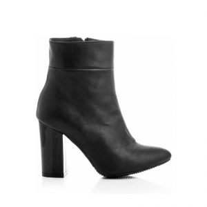 FEMEI - Ghete din piele  neagra
