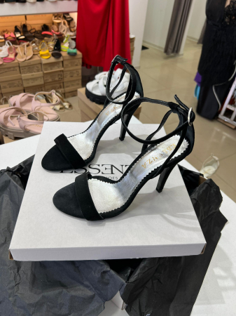 OUTLET PRIMAVARA-VARA - Sandale din piele intoarsa neagra, cu toc stiletto