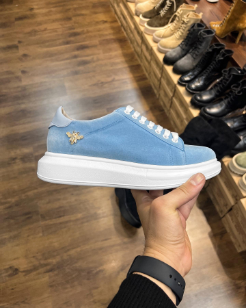 Insta Shop - C127 sneakers Baby blue velvet bee edition
