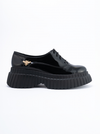 Pantofi Chara C black patent golden bee [1]