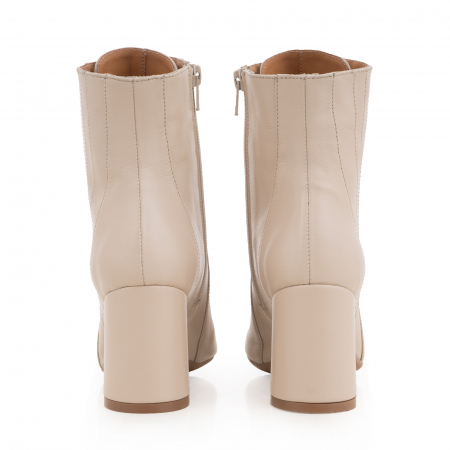Botine cu siret si capse metalice, din piele naturala bej si toc patrat [4]