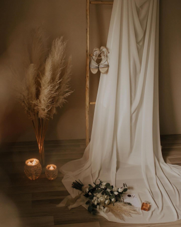Crystal Collection - Sandale Isla din piele bej si cristale