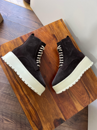 Ghete cu talpă groasă, realizati din piele naturală intoarsa maron [2]