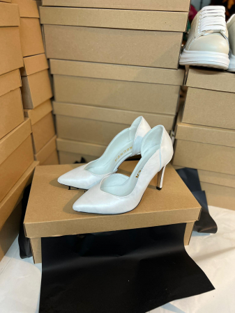 Pantofi - Pantofi stiletto din piele naturala de culoare alb sidefat