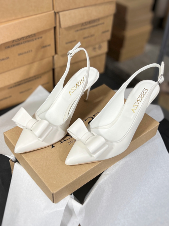 Pantofi - Pantofi stiletto, decupati, cu fiundita, alb unt