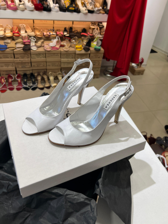Pantofi stiletto din piele naturala alba [2]