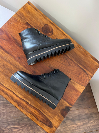 Ghete Everest cu siret, din piele naturala neagra [2]