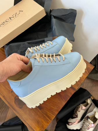 Pantofi cu talpă groasă, realizati din piele naturala , albastru deschis [2]