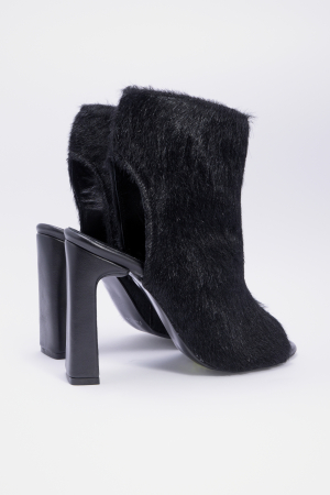 Ely Black Pony Hair Sandals [2]