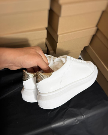 C127 sneakers golden snake edition [1]