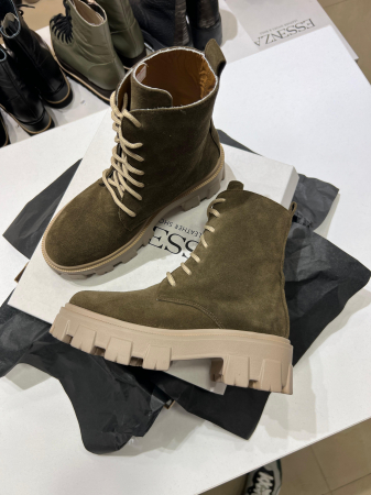 OUTLET TOAMNA-IARNA - Bocanci cu siret, din piele naturala intoarsa cafenie