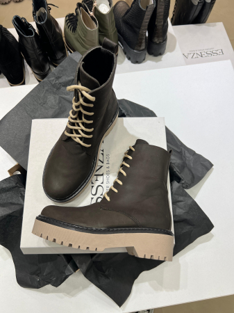 Bocanci cu siret, din piele naturala nabuc [2]