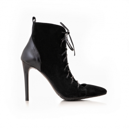 FEMEI - Botine stiletto cu stiret, din piele intoarsa si piele box neagra
