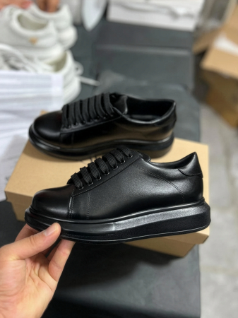 Noutati - C127 senakers all black edition