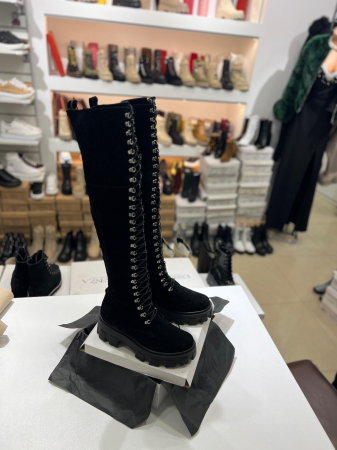 Cizme peste genunchi, cu talpa inalta tip bocanc, din piele naturala intoarsa neagra [1]