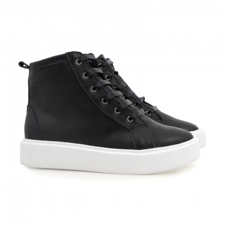 Ghete cu talpa groasa, din piele naturala neagra [1]