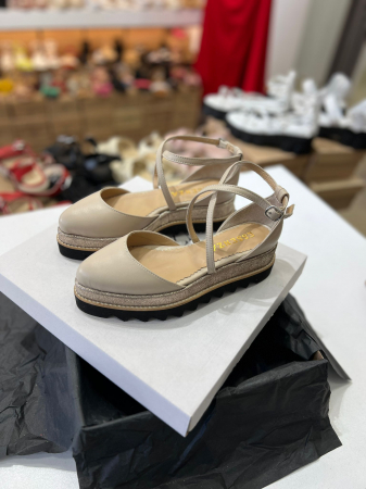 Pantofi decupati, din piele naturala bej  si auriu glitter [2]