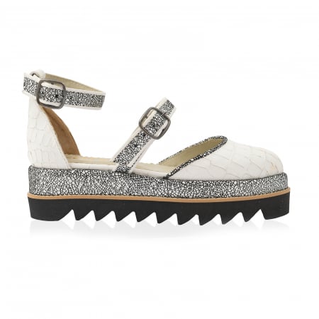 Sandale talpa chunky - Pantofi decupati, din piele naturala cu textura tip croco si piele texturata in nuante de negru si argintiu.