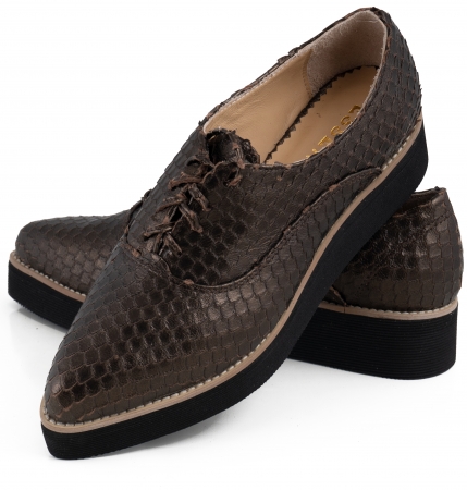 Pantofi oxford cu varf ascutit, din piele bronz metalizat cu aspect tip solzi [5]