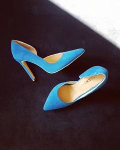 FEMEI - Pantofi stiletto cu decupaj interior, din piele intoarsa albastra
