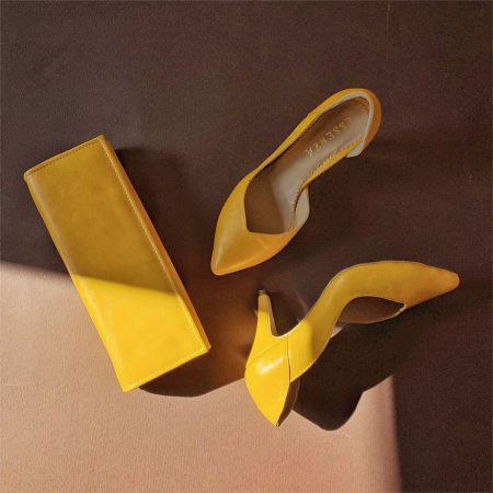 Pantofi - Pantofi stiletto din piele naturala galbena,cu decupaj interior si exterior intr-o linie eleganta
