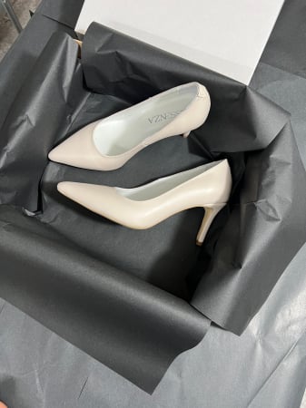 Pantofi stiletto din piele naturala nude, cu toc de 7 cm imbracat in piele . [2]