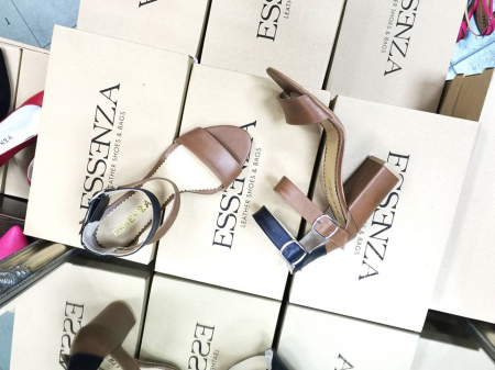 Insta Shop - Sandale cu toc gros, din piele naturala maron si piele neagra