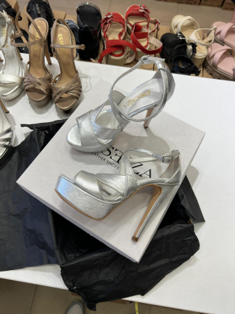 OUTLET PRIMAVARA-VARA - Sandale din piele argintie