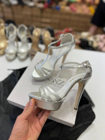 OUTLET PRIMAVARA-VARA - Sandale din piele argintie