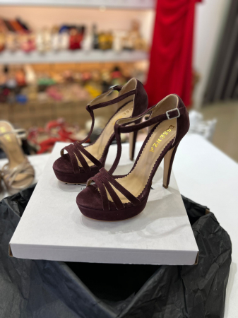 OUTLET PRIMAVARA-VARA - Sandale din piele intoara visinie.