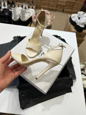 OUTLET PRIMAVARA-VARA - Sandale din piele naturala ivory, cu toc inalt