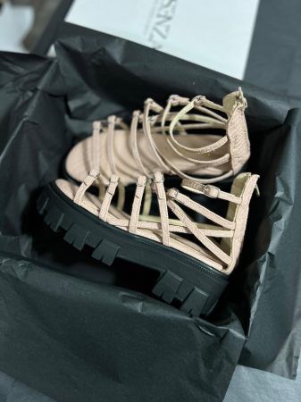 Sandale talpa chunky - Sandale Sarah din piele roz croco