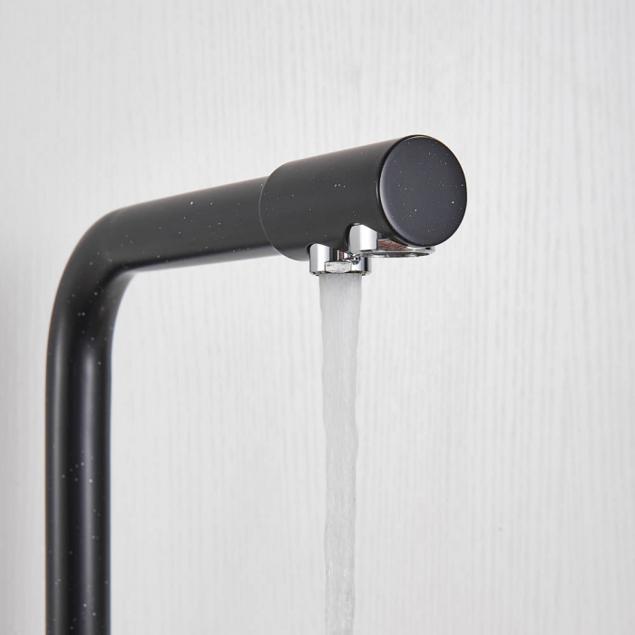 Baterie bucatarie pt. apa filtrata cu 2 cai negru mat [4]